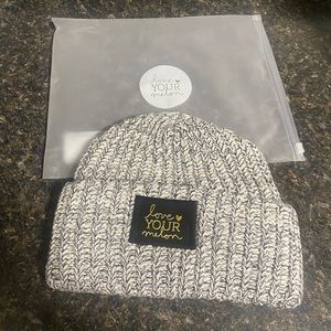New LOVE YOUR MELON charcoaled speckled gold foil cuffed beanie